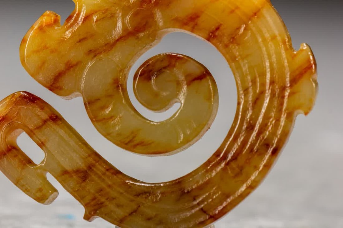 An ancient jade dragon pattern wall - 3