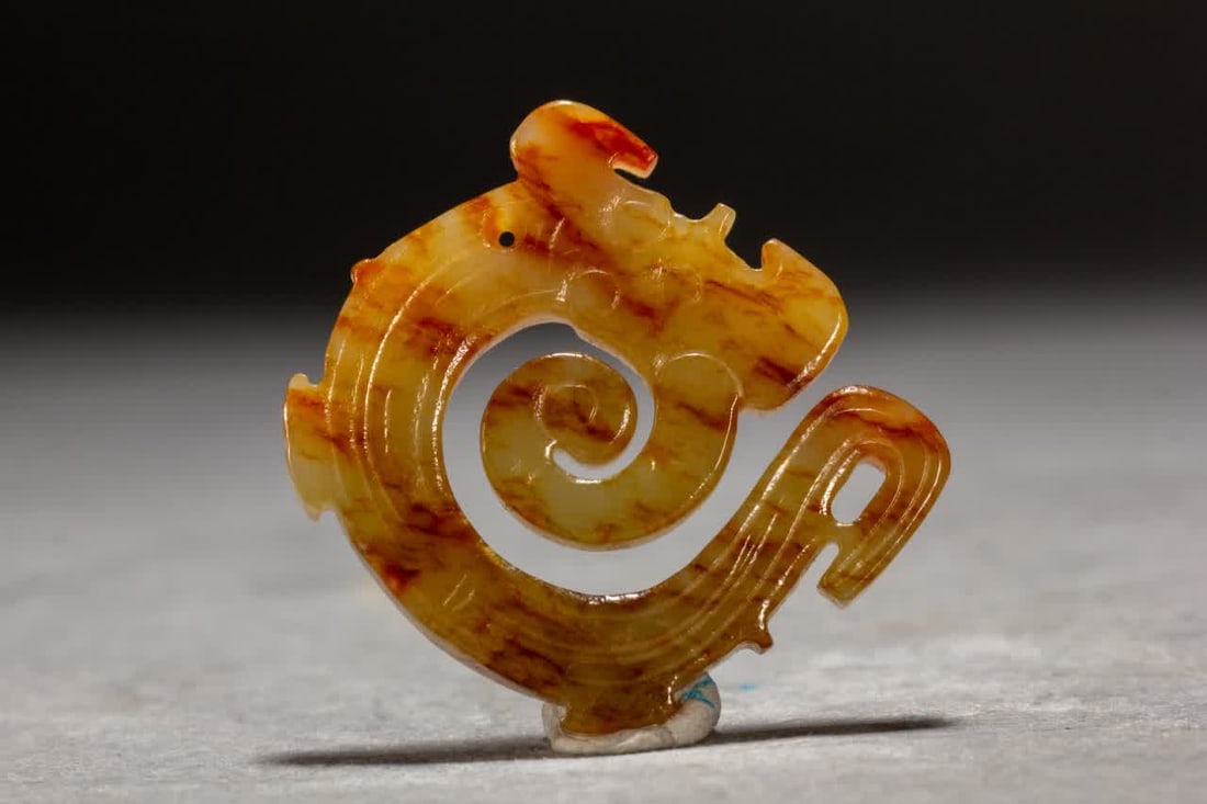 An ancient jade dragon pattern wall - 5