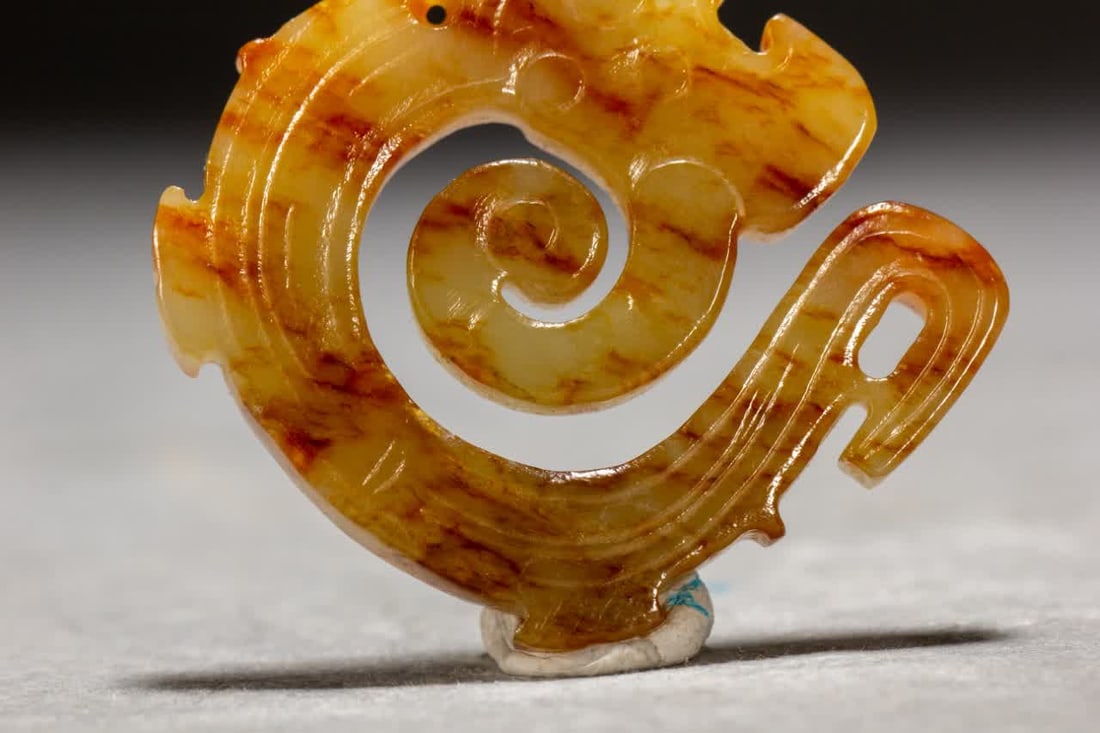 An ancient jade dragon pattern wall - 7