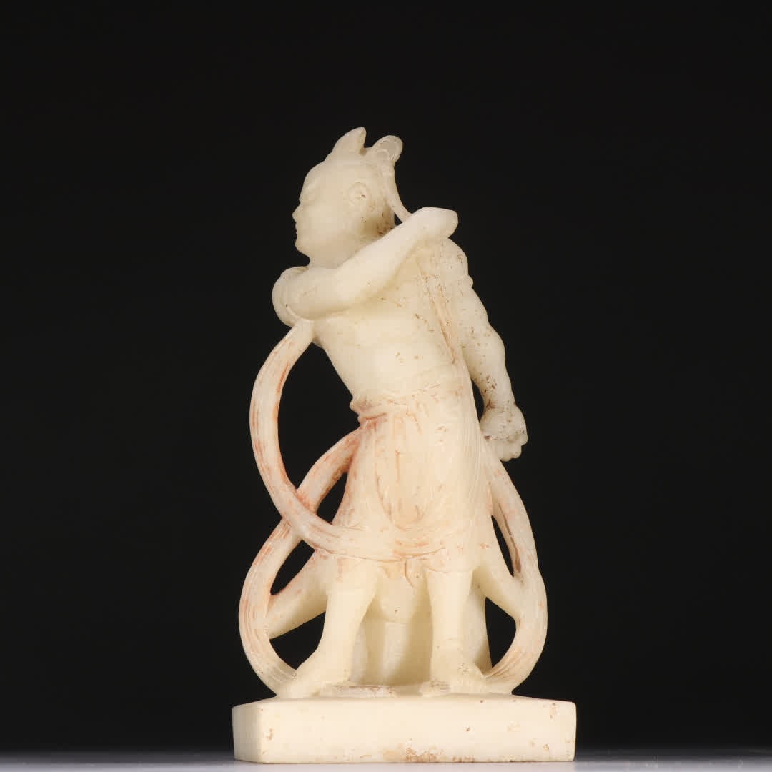 A statue of a white jade wrestler in the Tang and Han dynasties: Tang and Han dynasties white jade wrestlers SIZE: H:16.5cm W:7.5cm W:506.6g (The Dimensions Of All Batches Are Manually Measured.If You Need More Detailed Information, Please Contact Our Customer Serv