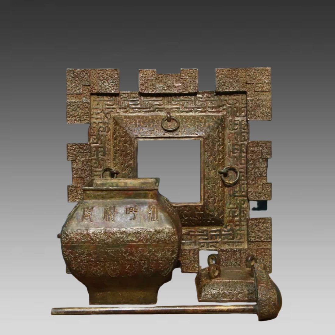 A bronze ice mirror - 5