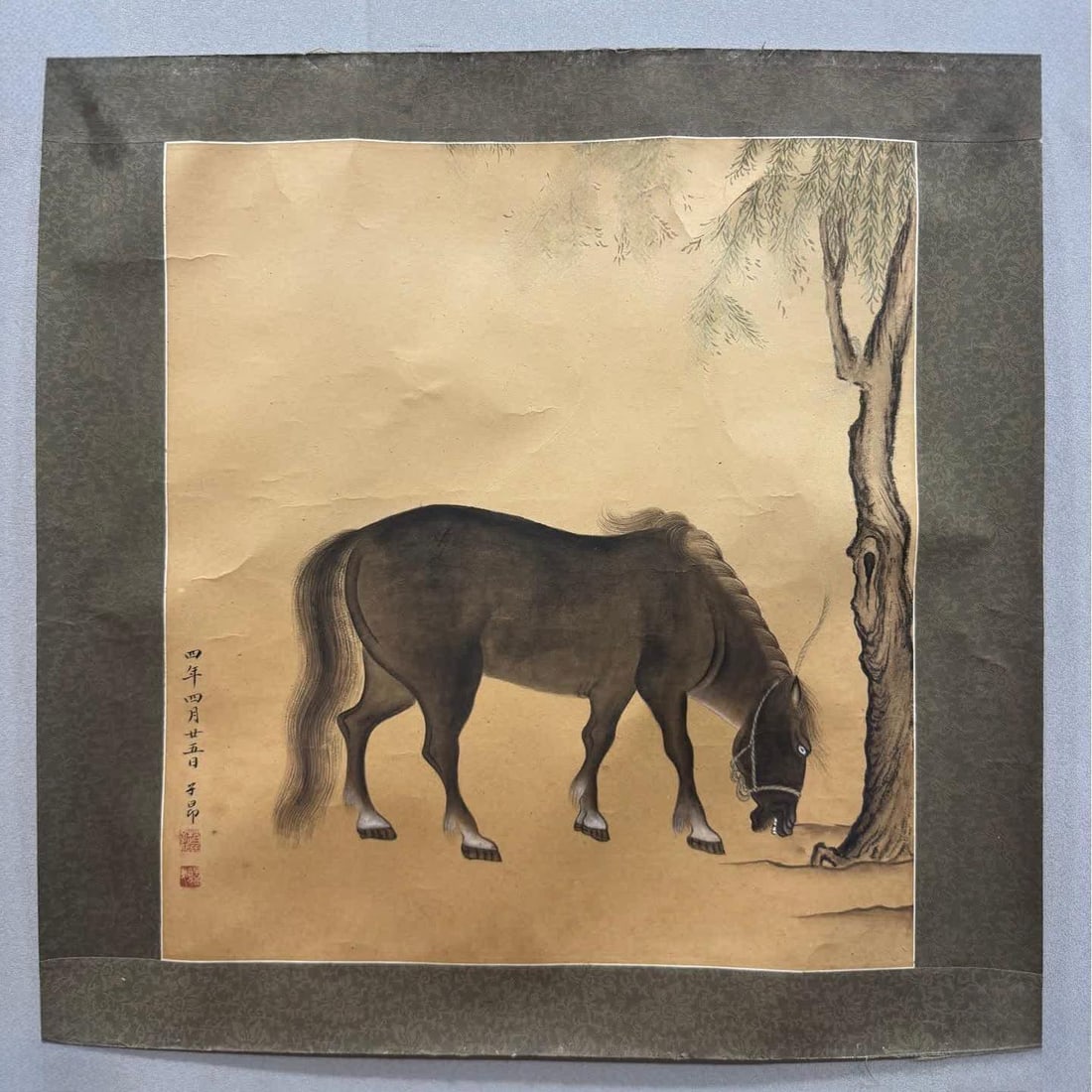 A picture of Zhao Mengfu's horse: Zhao Mengfu's horse diagram SIZE: 46x42cm (The Dimensions Of All Batches Are Manually Measured.If You Need More Detailed Information, Please Contact Our Customer Service Before Bidding.)