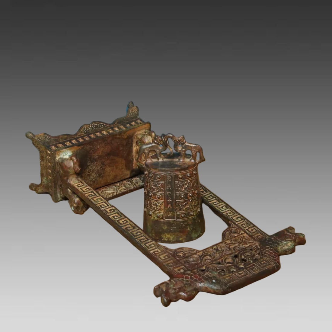 A bronze bell - 7