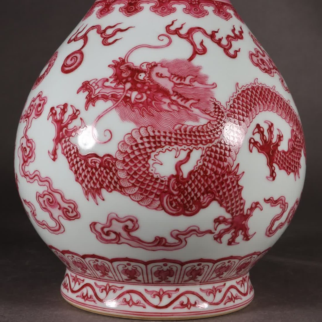 A ruby red double dragon playing pearl jade pot spring vase - 3