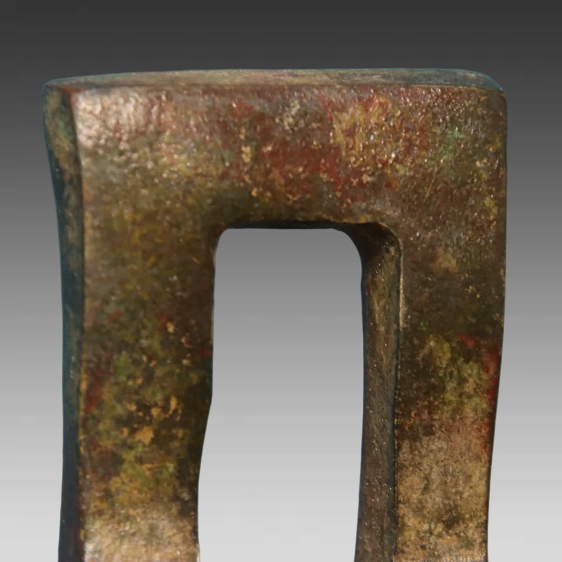 A bronze lid cauldron - 4