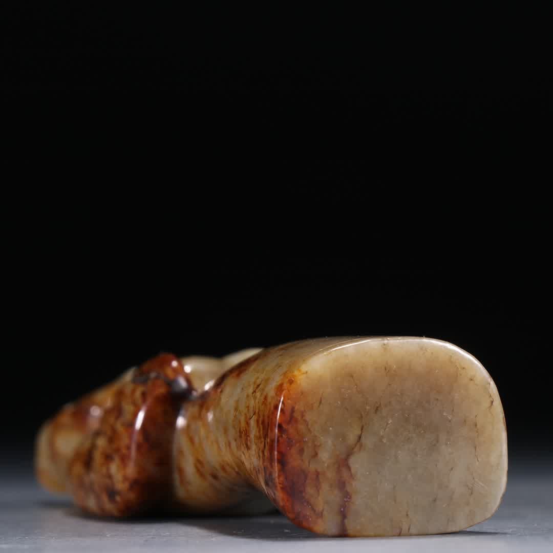 A Hetian jade ornament - 9