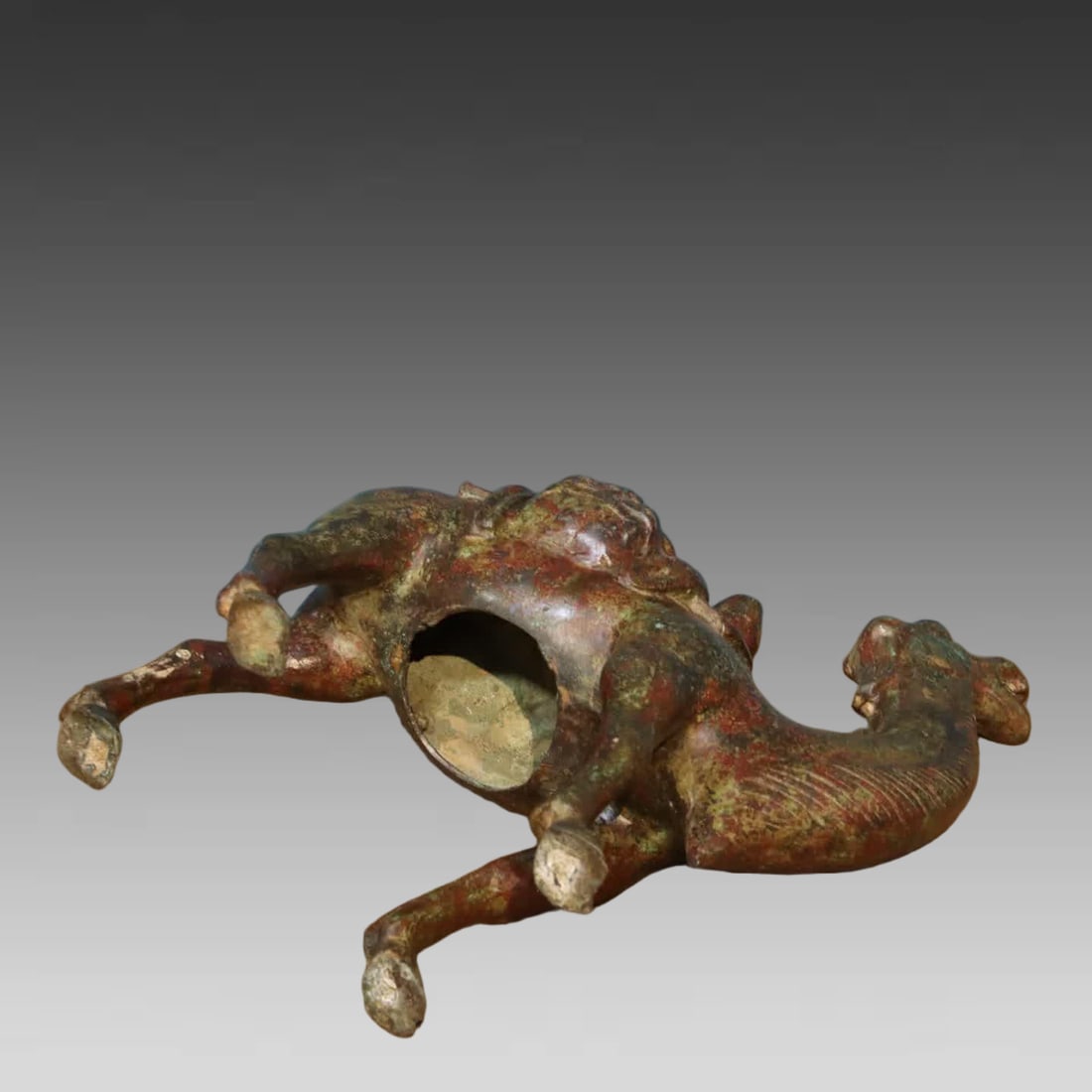 A bronze bag camel - 9