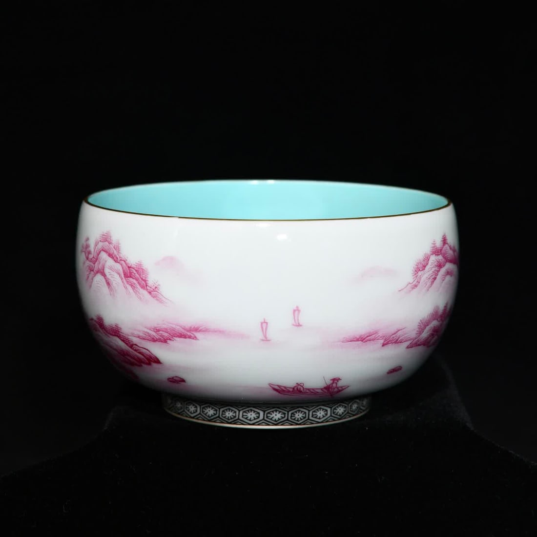 A Qing Qianlong agate red landscape pattern Arhat cup - 3