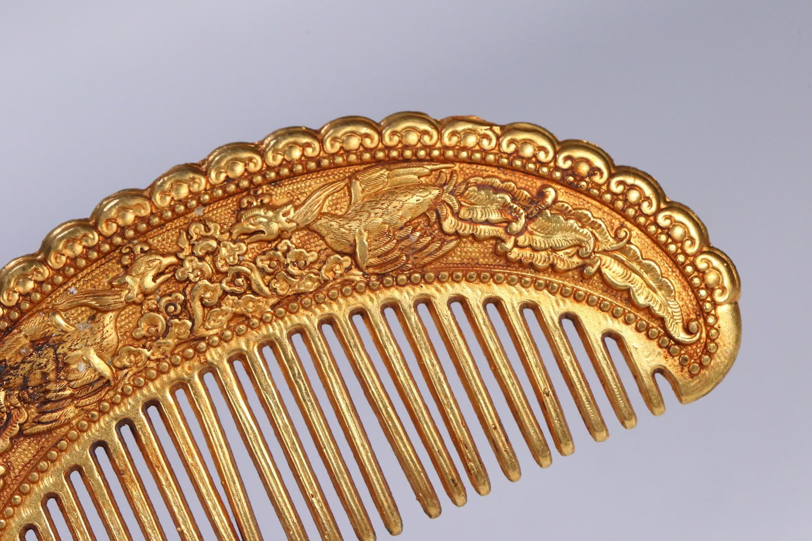 A copper gilt double phoenix comb - 8