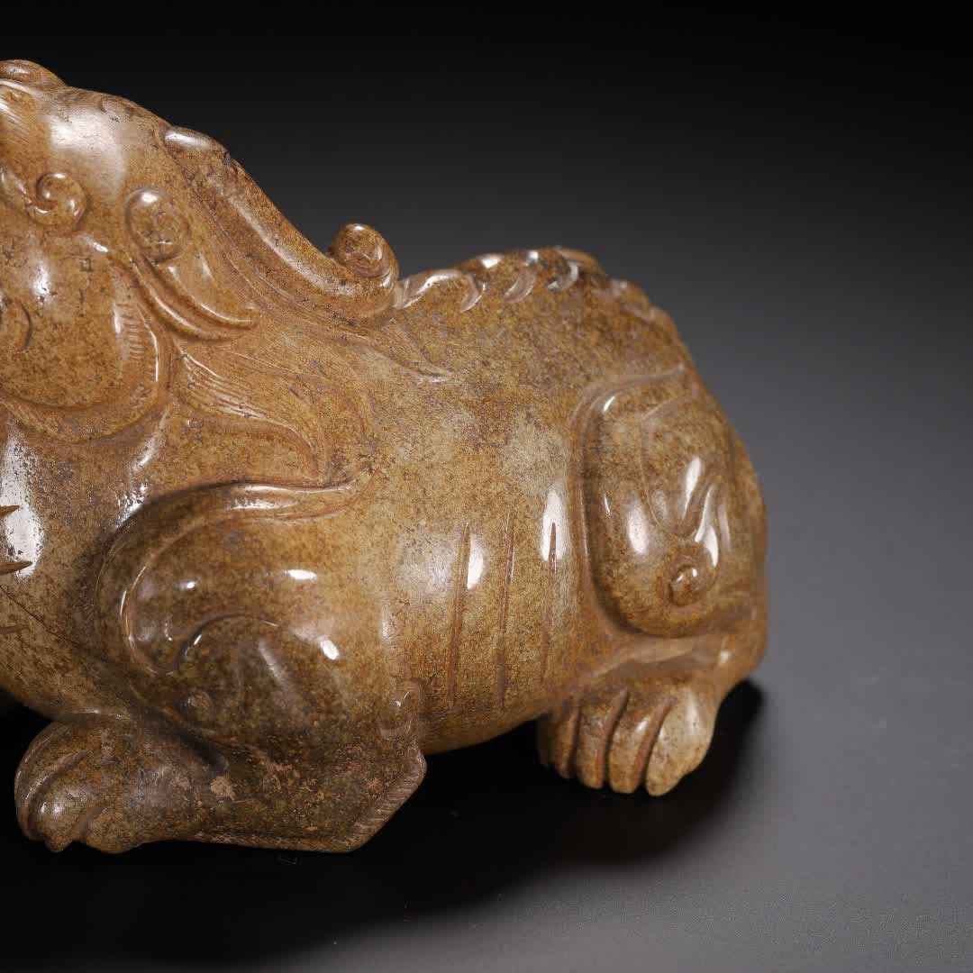 An ancient jade beast - 6