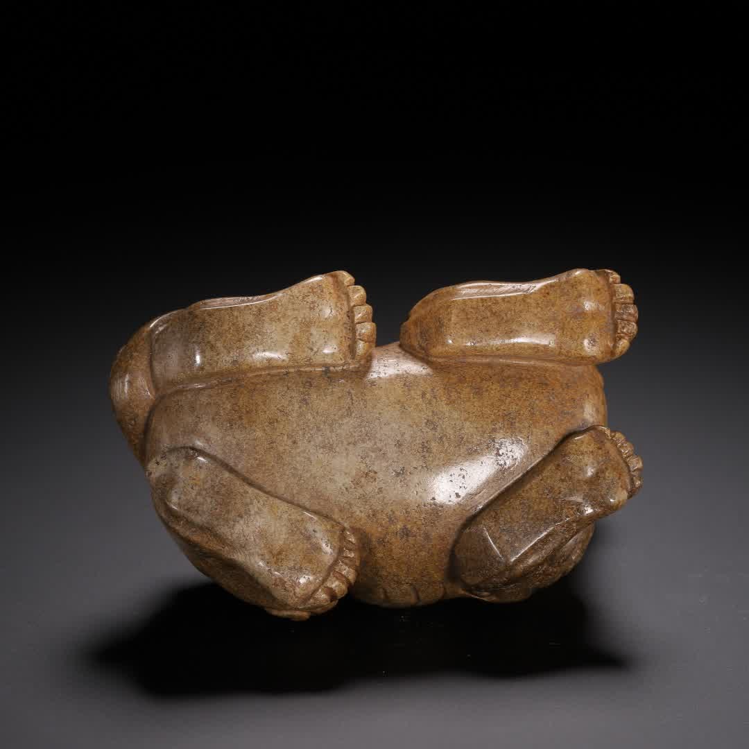 An ancient jade beast - 9