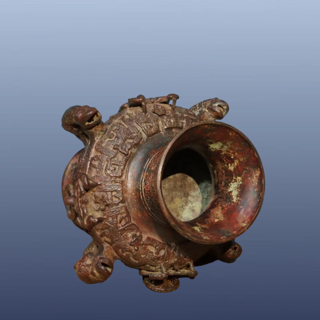 A bronze jar - 7