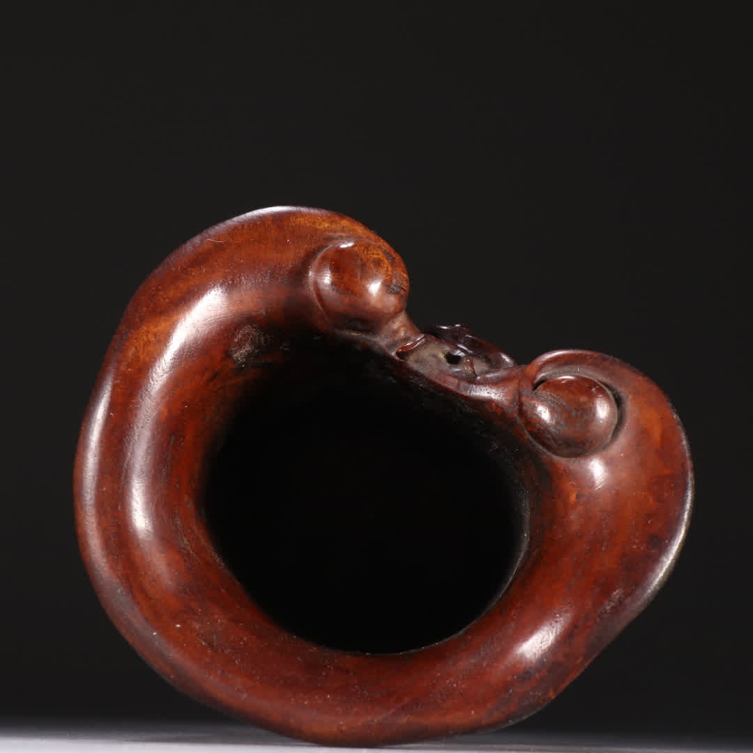 A boxwood Ganoderma lucidum pattern pen holder - 8