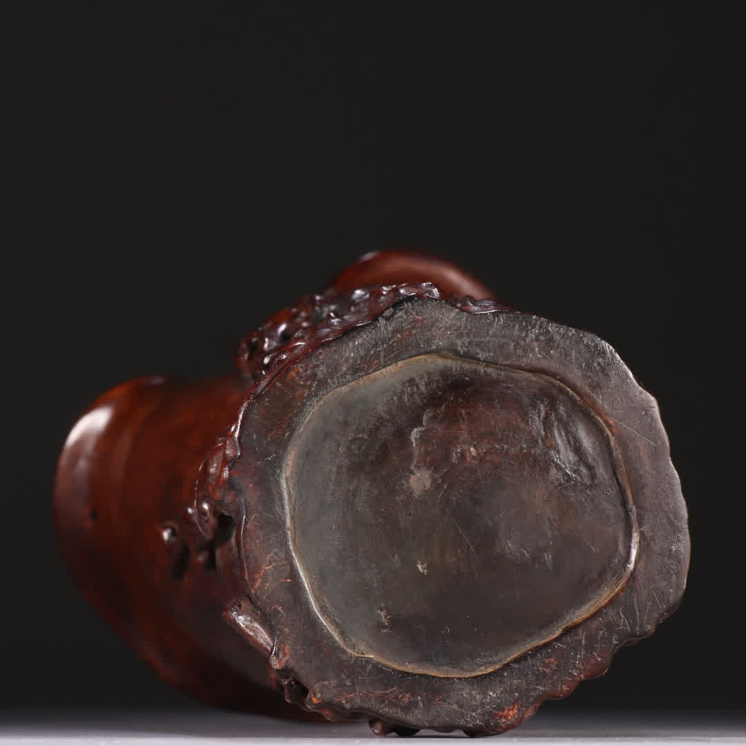 A boxwood Ganoderma lucidum pattern pen holder - 9