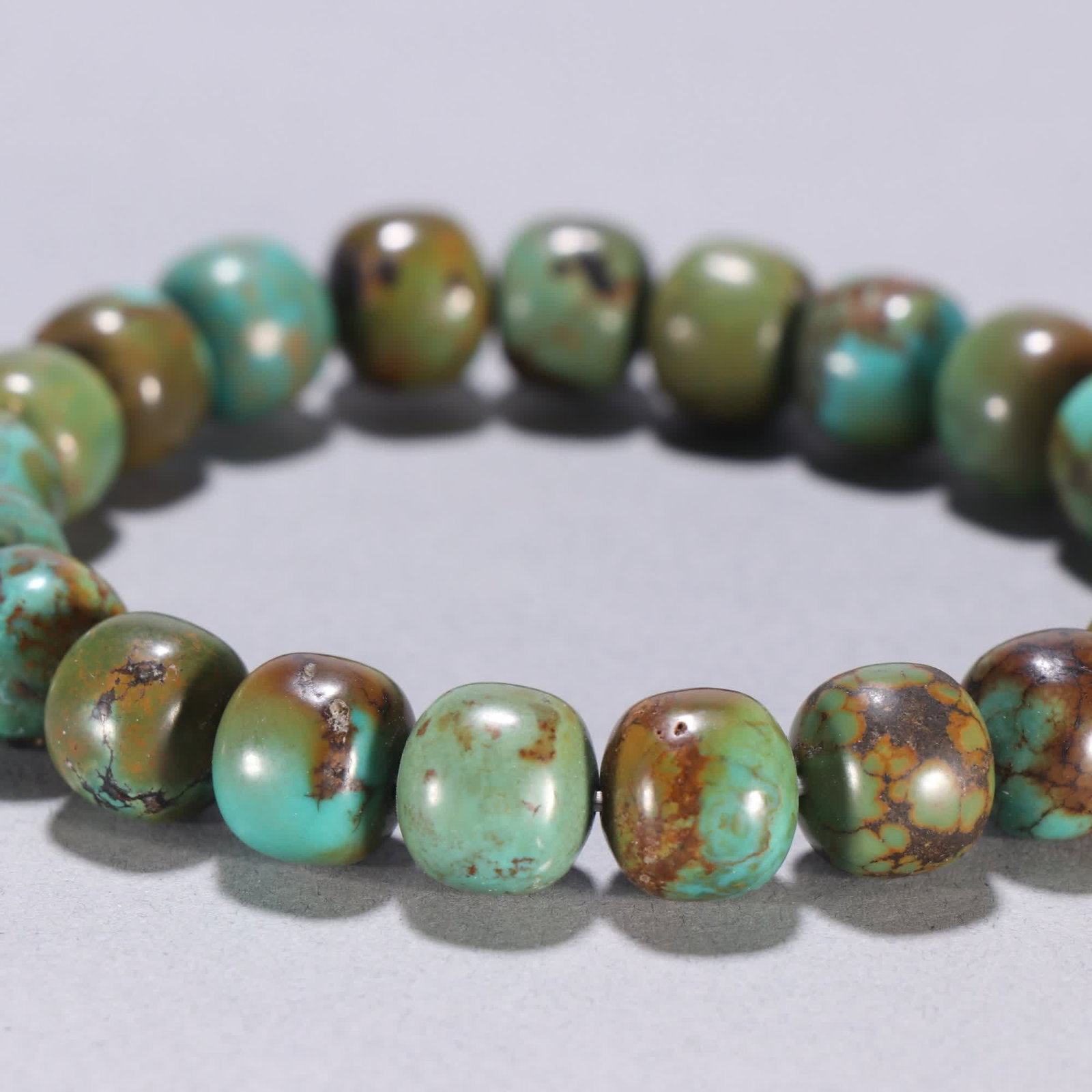 A turquoise bracelet - 2