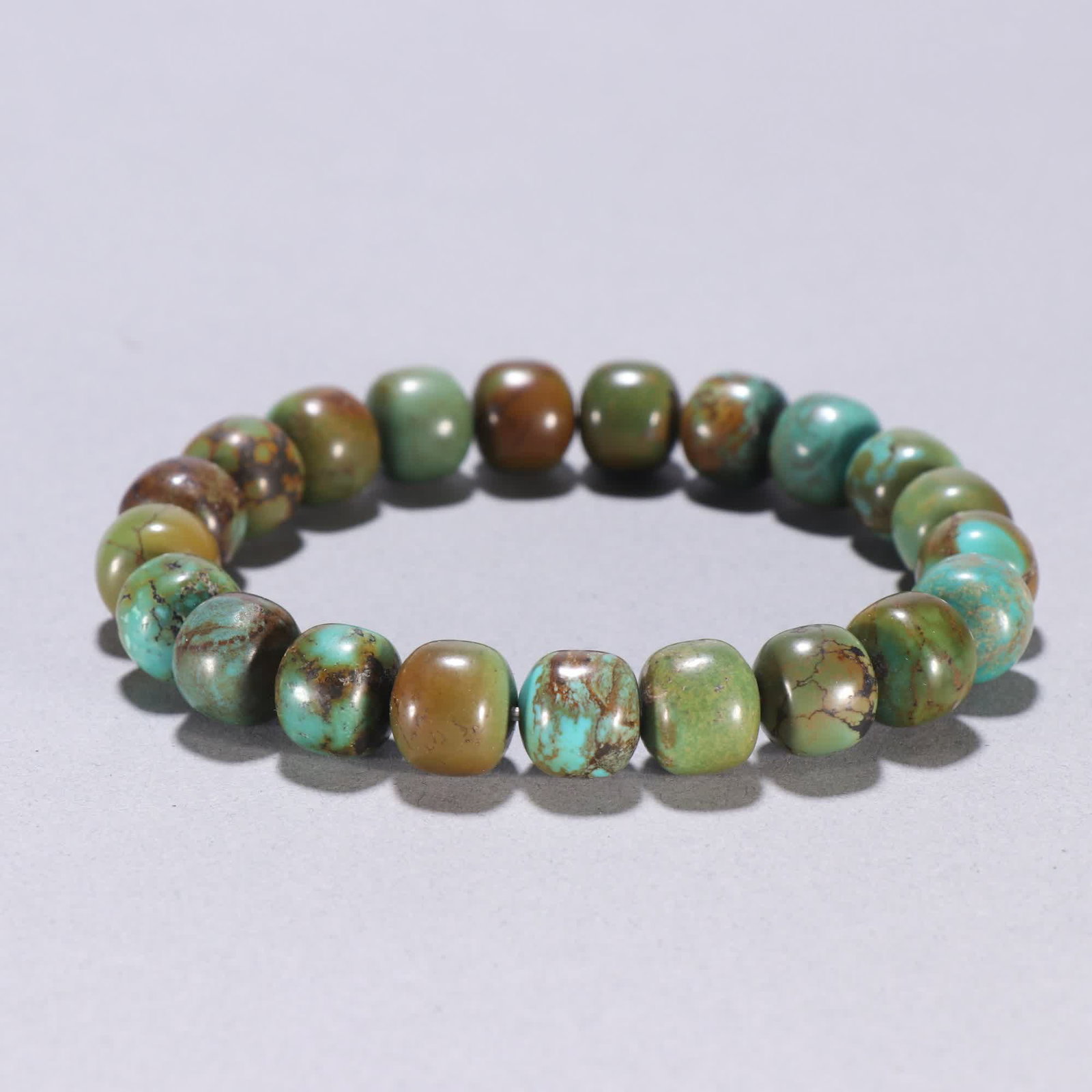 A turquoise bracelet - 5