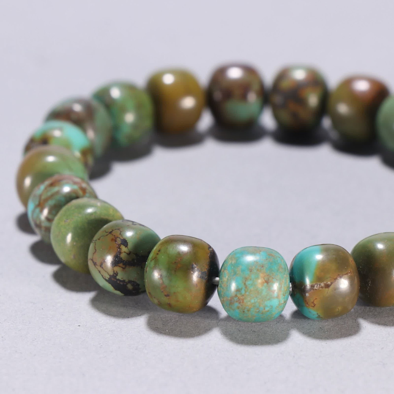 A turquoise bracelet - 8
