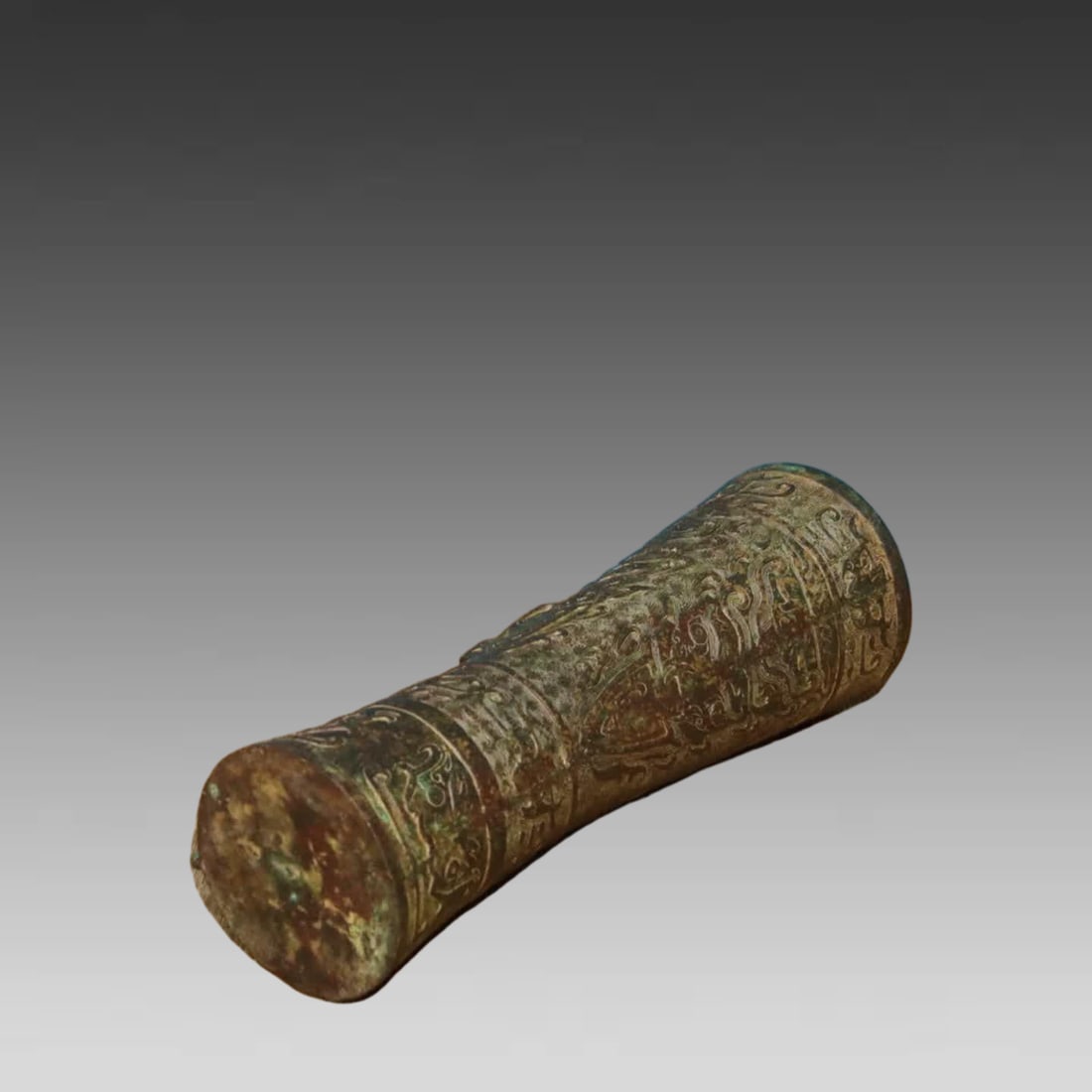 A bronze tripod cup - 9