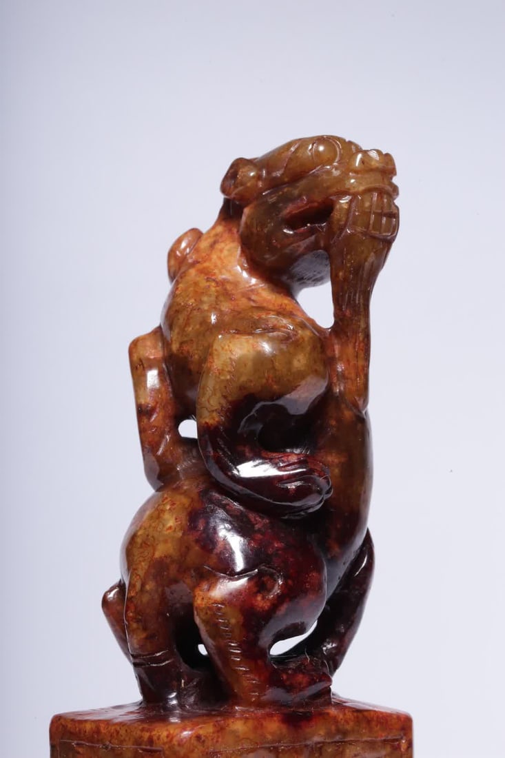 A Hetian jade dragon button square seal - 6