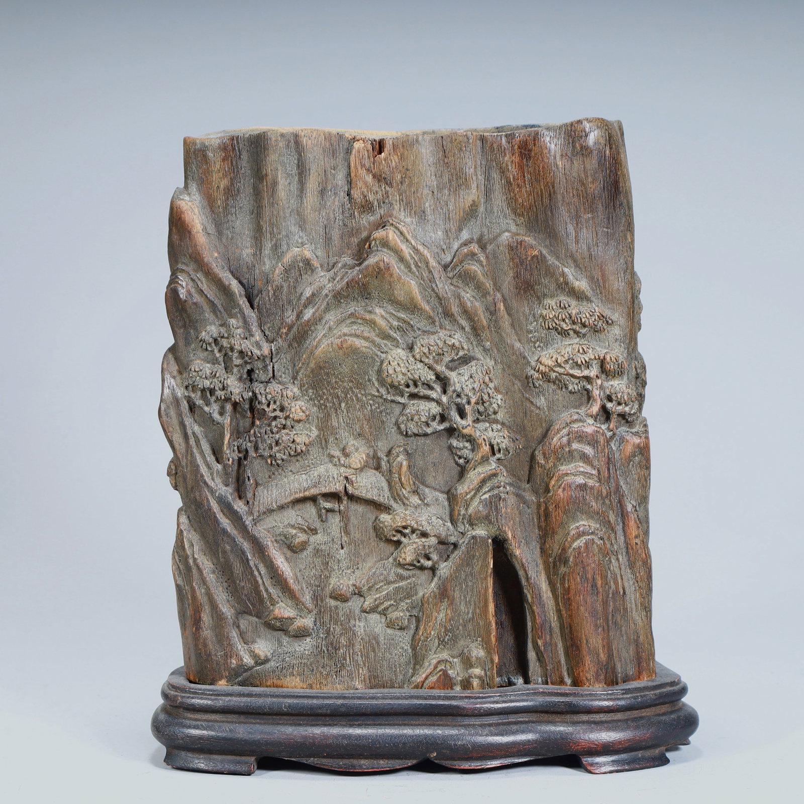 A Qing Dynasty agarwood landscape character pattern pen holder: Qing Dynasty agarwood landscape character pattern pen holder SIZE: H:20cm L:17cm W:8cm W:554g (The Dimensions Of All Batches Are Manually Measured.If You Need More Detailed Information, Please Contact