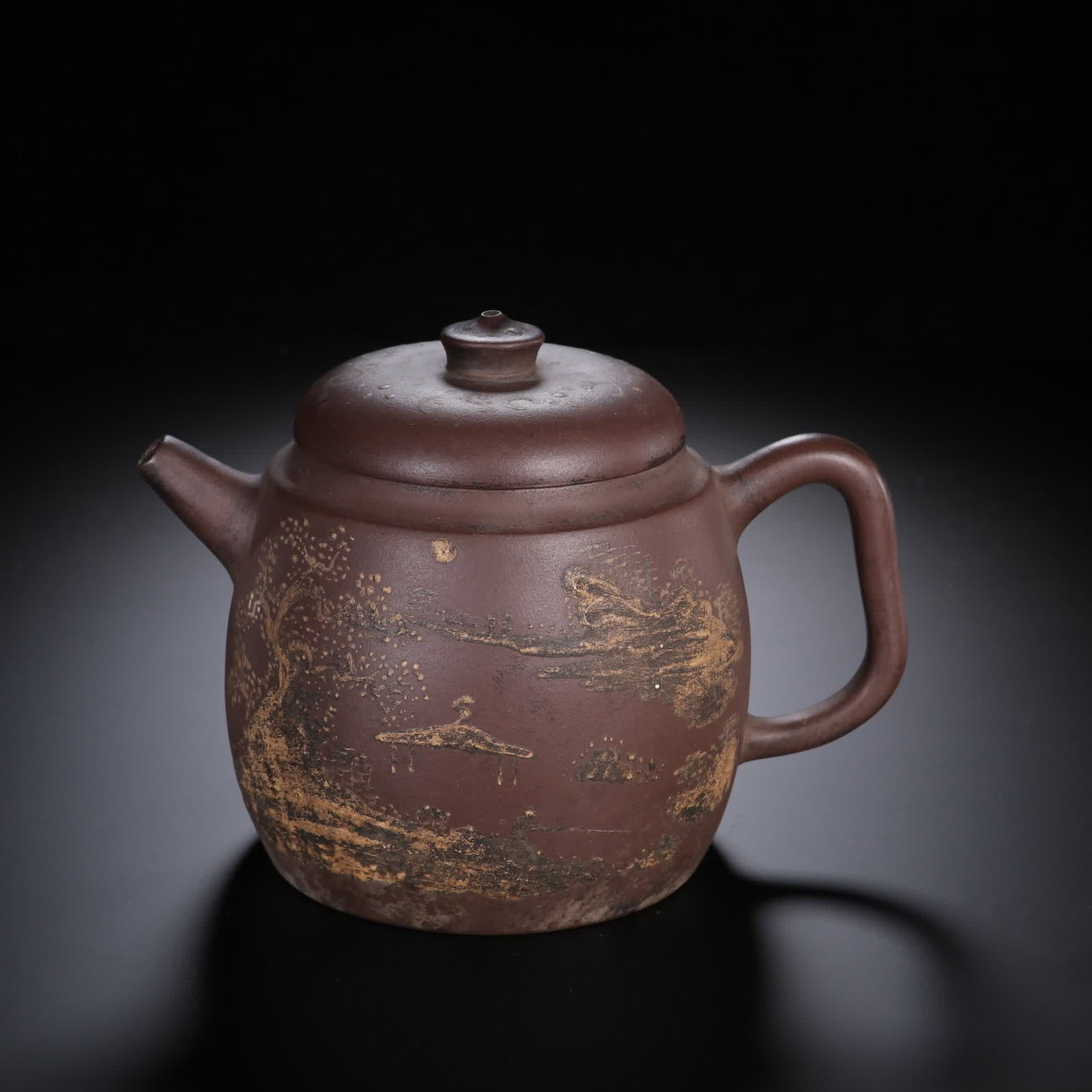 A famous clay painting landscape pattern purple clay pot study ornament: Famous clay painting landscape pattern purple clay pot study ornament SIZE: H:12.5cm W:17.5cm (The Dimensions Of All Batches Are Manually Measured.If You Need More Detailed Information, Please Contact