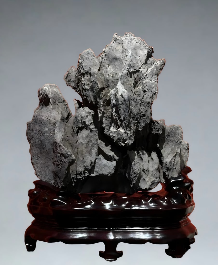 A Qing Dynasty Yingshi study house Shanzi study ornament (1 of 8)