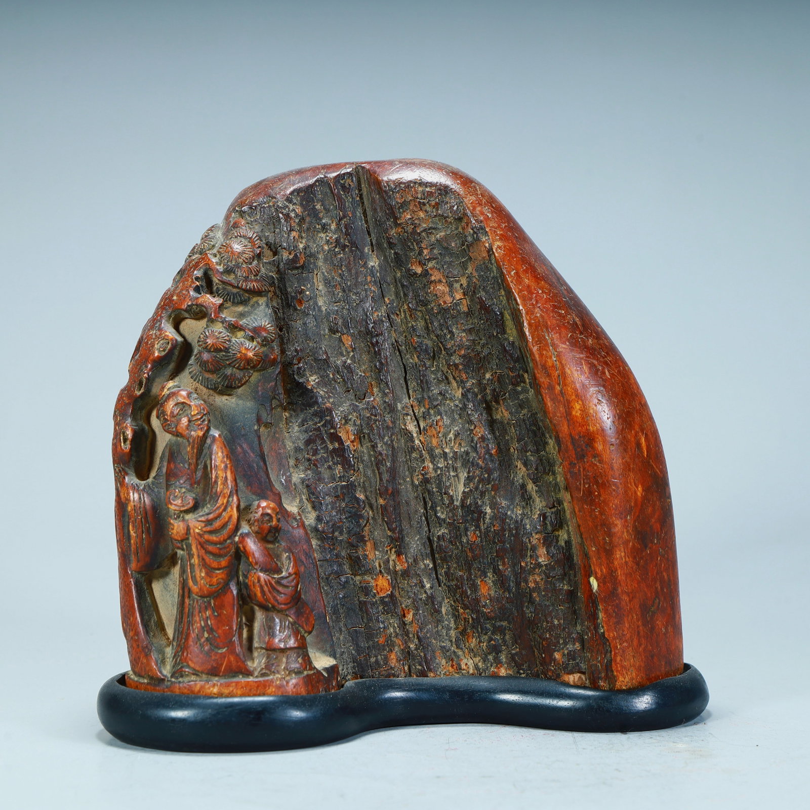 A Qing Dynasty agarwood carving Panasonic asked Tongzi Shanzi ornament: Qing Dynasty agarwood carving pine asked Tongzi Shanzi ornaments SIZE: H:18cm L:17cm W:13cm W:1.1kg (The Dimensions Of All Batches Are Manually Measured.If You Need More Detailed Information, Please C