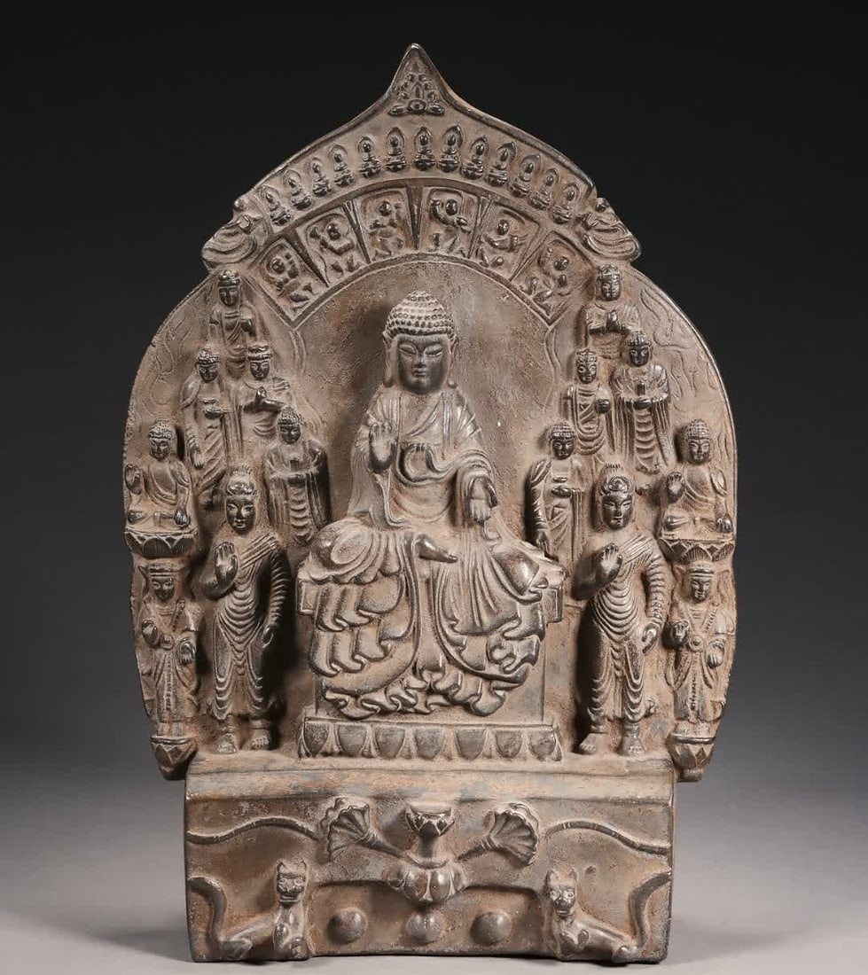 A stone Buddha statue of the Northern Qi Dynasty: Northern Qi stone carved Buddha statues SIZE: H:32cm T:6.5cm W:22cm (The Dimensions Of All Batches Are Manually Measured.If You Need More Detailed Information, Please Contact Our Customer Service Befo