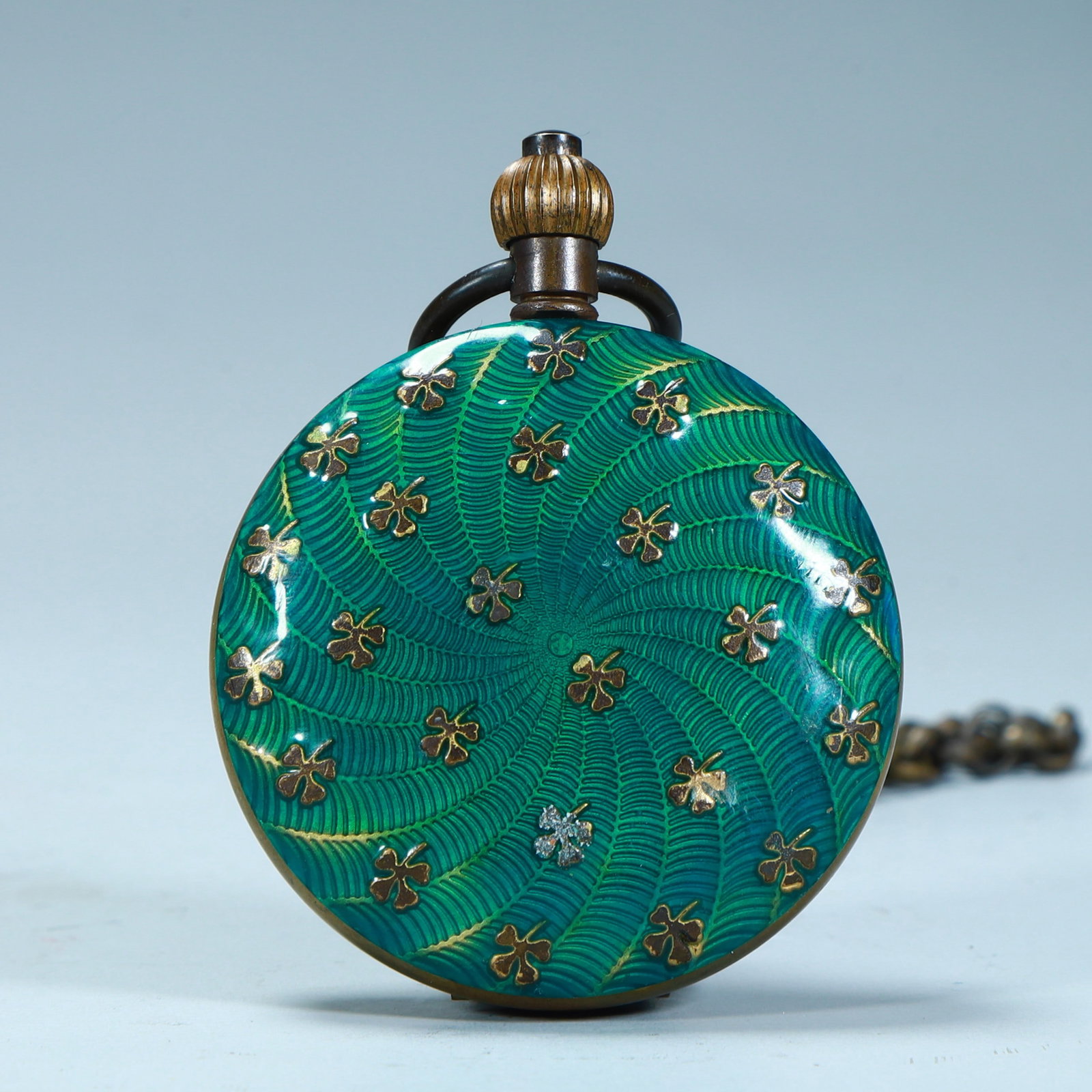 A late Qing Dynasty green-glazed enamel clover pattern pocket watch (1 of 4)