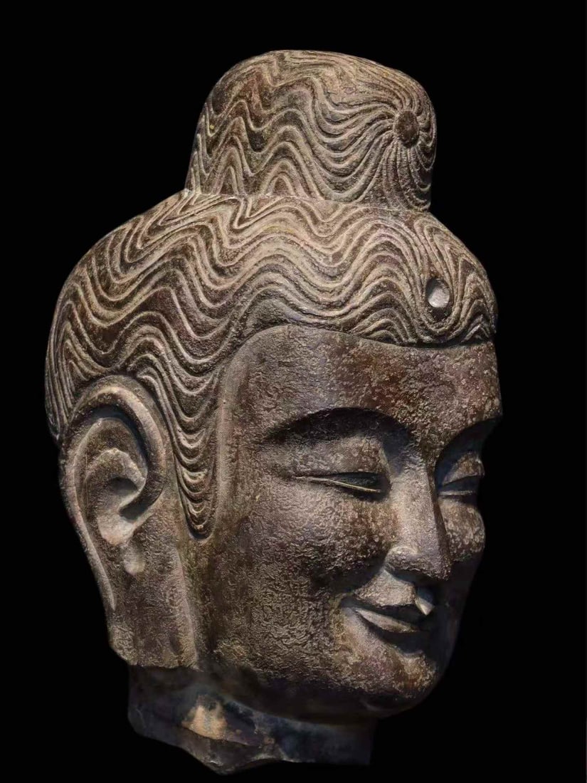 A Great Wei bluestone Buddha head - 4