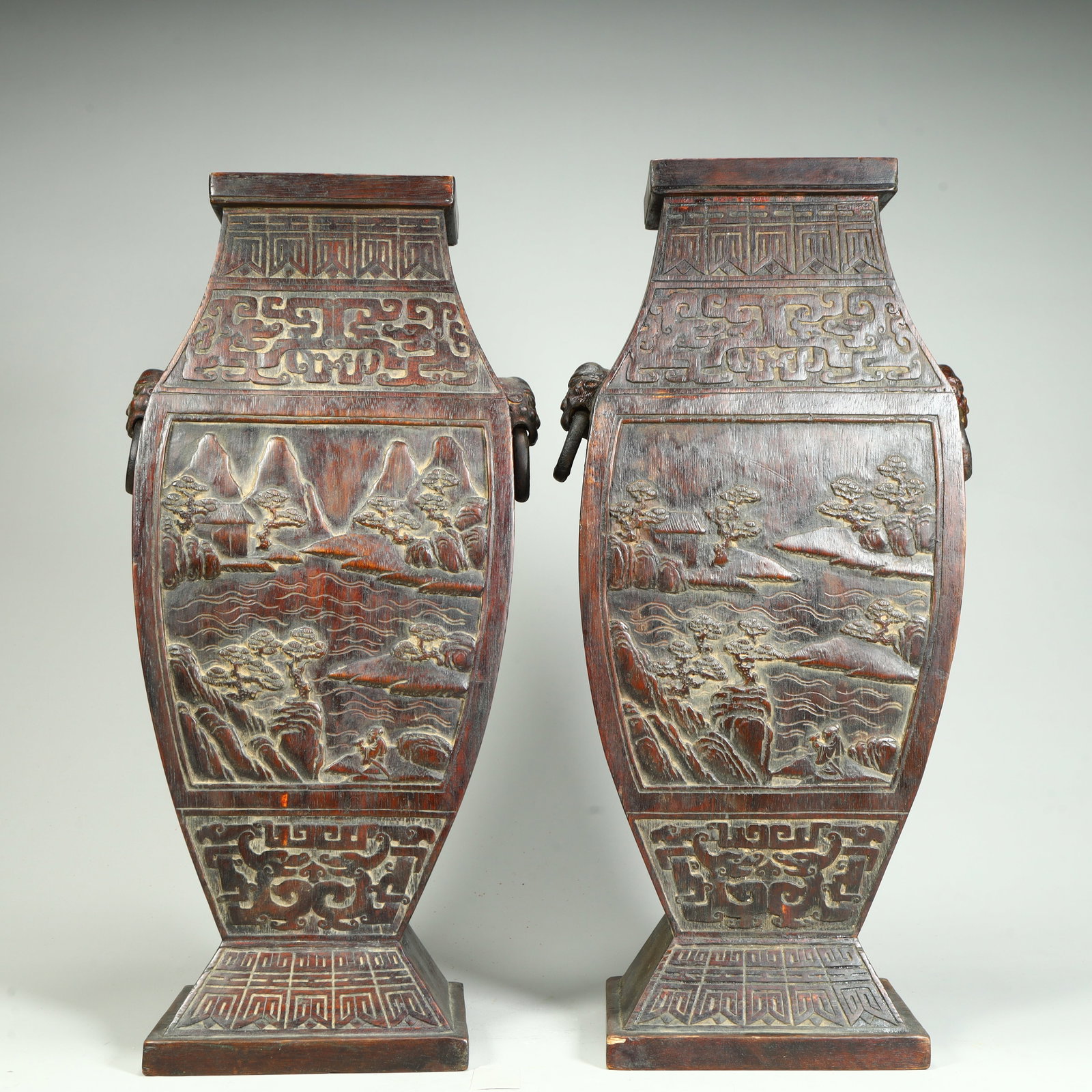 A Qing Dynasty wooden relief landscape pattern paving square bottle: Qing Dynasty wooden relief landscape pattern paving square bottle SIZE: H:39cm L:18cm W:11cm W:1.9kg (The Dimensions Of All Batches Are Manually Measured.If You Need More Detailed Information, Please 