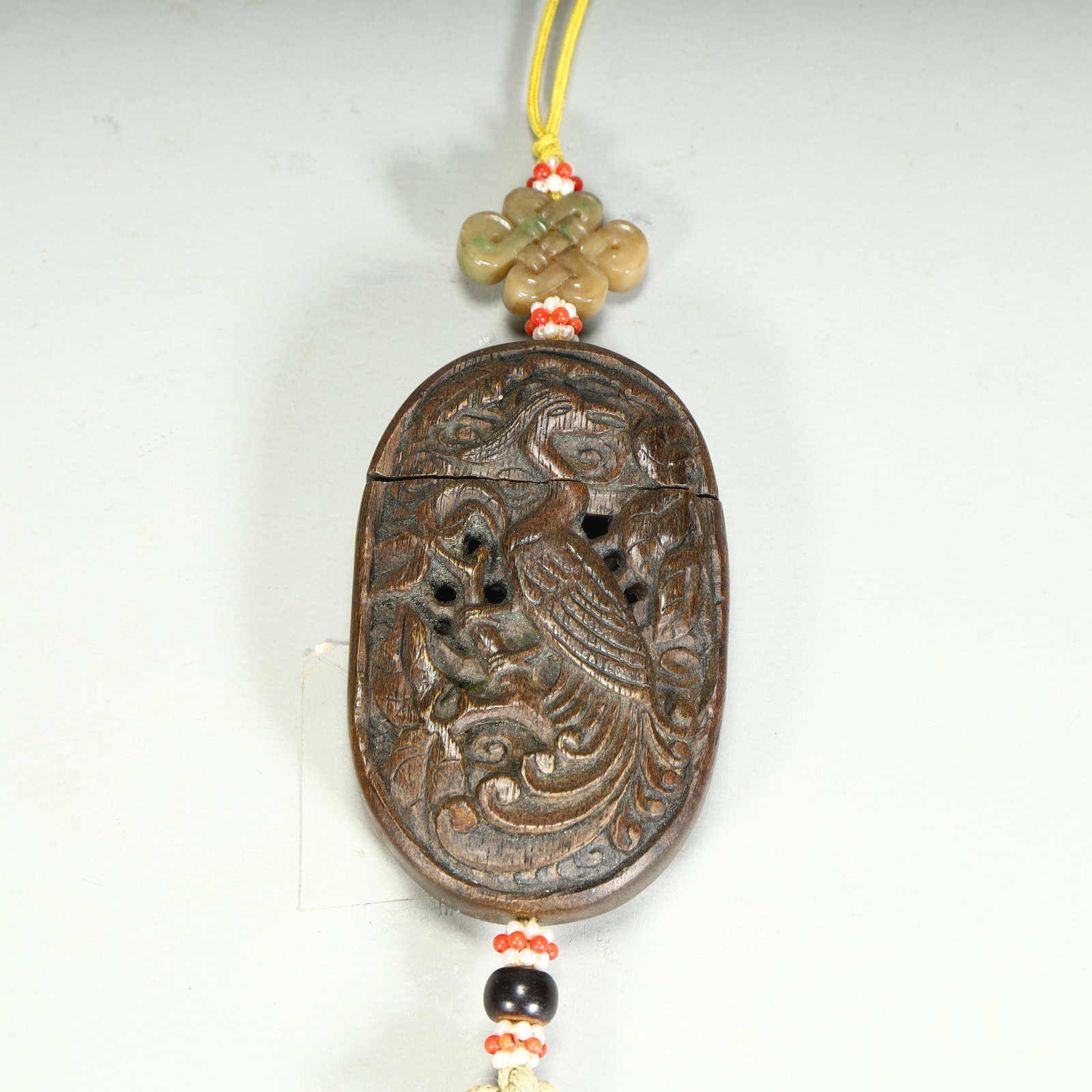 A Qing Dynasty agarwood carved dragon pattern sachet hanging pendant: Qing Dynasty agarwood carved dragon pattern sachet hanging SIZE: H:7cm L:4.5cm W:1.5cm W:36g (The Dimensions Of All Batches Are Manually Measured.If You Need More Detailed Information, Please Contact 