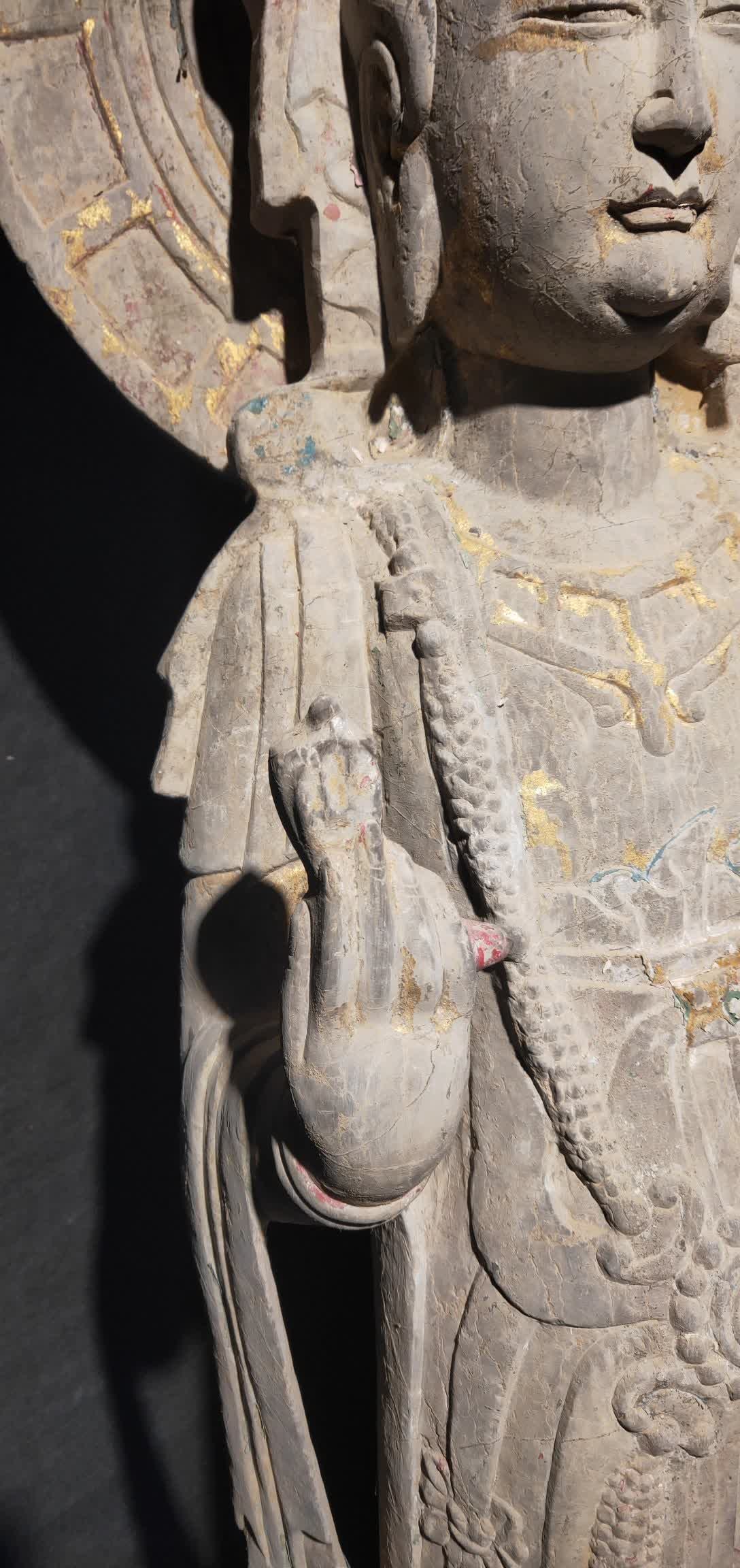 A stone carving of a Bodhisattva statue of the Northern Wei Dynasty: Northern Wei stone carving painted Bodhisattva statue SIZE: H:166cm L:45cm W:43cm (The Dimensions Of All Batches Are Manually Measured.If You Need More Detailed Information, Please Contact Our Custome