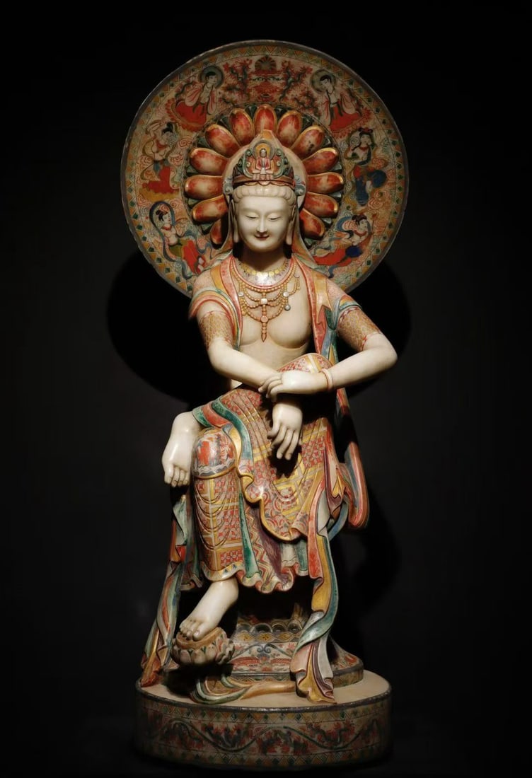 A piece of Tang Dynasty white jade painted Guanyin: Tang Dynasty white jade painted Guanyin SIZE: H:130cm W:58cm T:46cm (The Dimensions Of All Batches Are Manually Measured.If You Need More Detailed Information, Please Contact Our Customer Service Befo