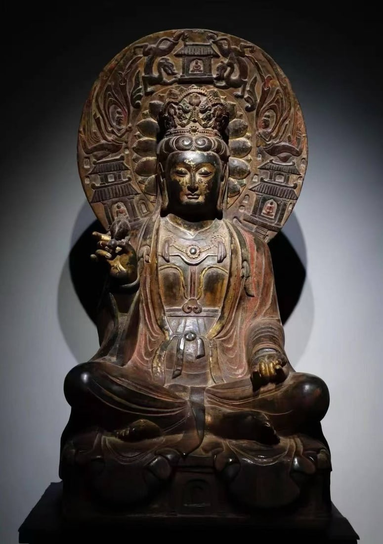 A piece of Song bluestone painted Guanyin: Song bluestone painted Guanyin SIZE: H:115cm W:60cm T:49cm (The Dimensions Of All Batches Are Manually Measured.If You Need More Detailed Information, Please Contact Our Customer Service Before Biddin