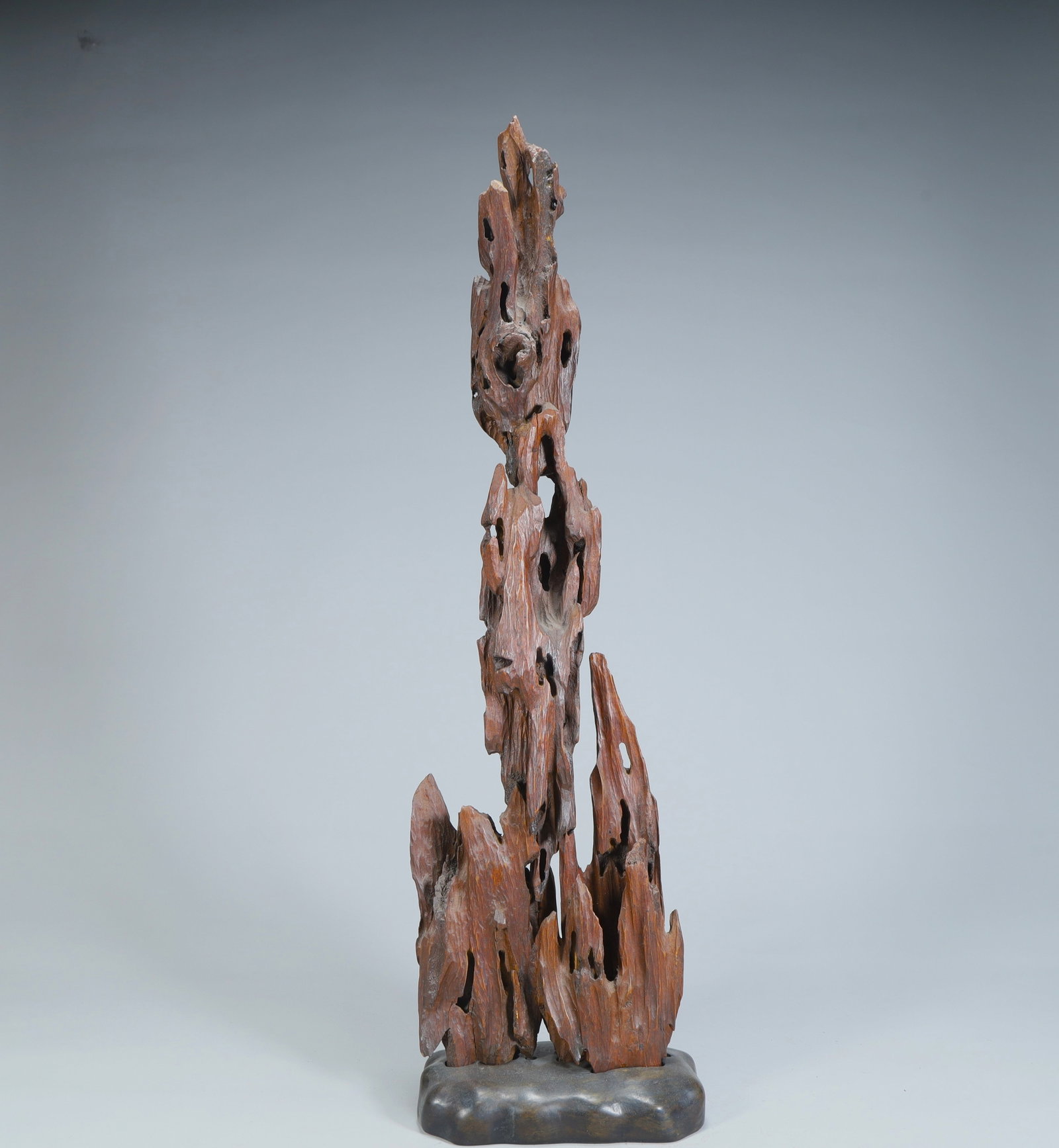 A Qing Dynasty agarwood carving study Shanzi ornament: Qing Dynasty agarwood carving study room Shanzi ornament SIZE: H:57cm L:15cm W:8.5cm W:656g (The Dimensions Of All Batches Are Manually Measured.If You Need More Detailed Information, Please Contact O