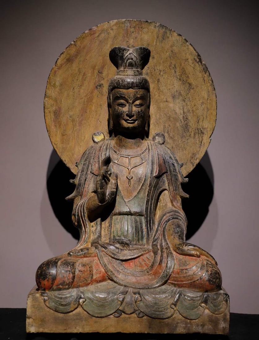 A piece of Northern Wei bluestone painted Guanyin: Northern Wei Dynasty bluestone painted Guanyin SIZE: H:78cm W:43cm T:35cm (The Dimensions Of All Batches Are Manually Measured.If You Need More Detailed Information, Please Contact Our Customer Servic
