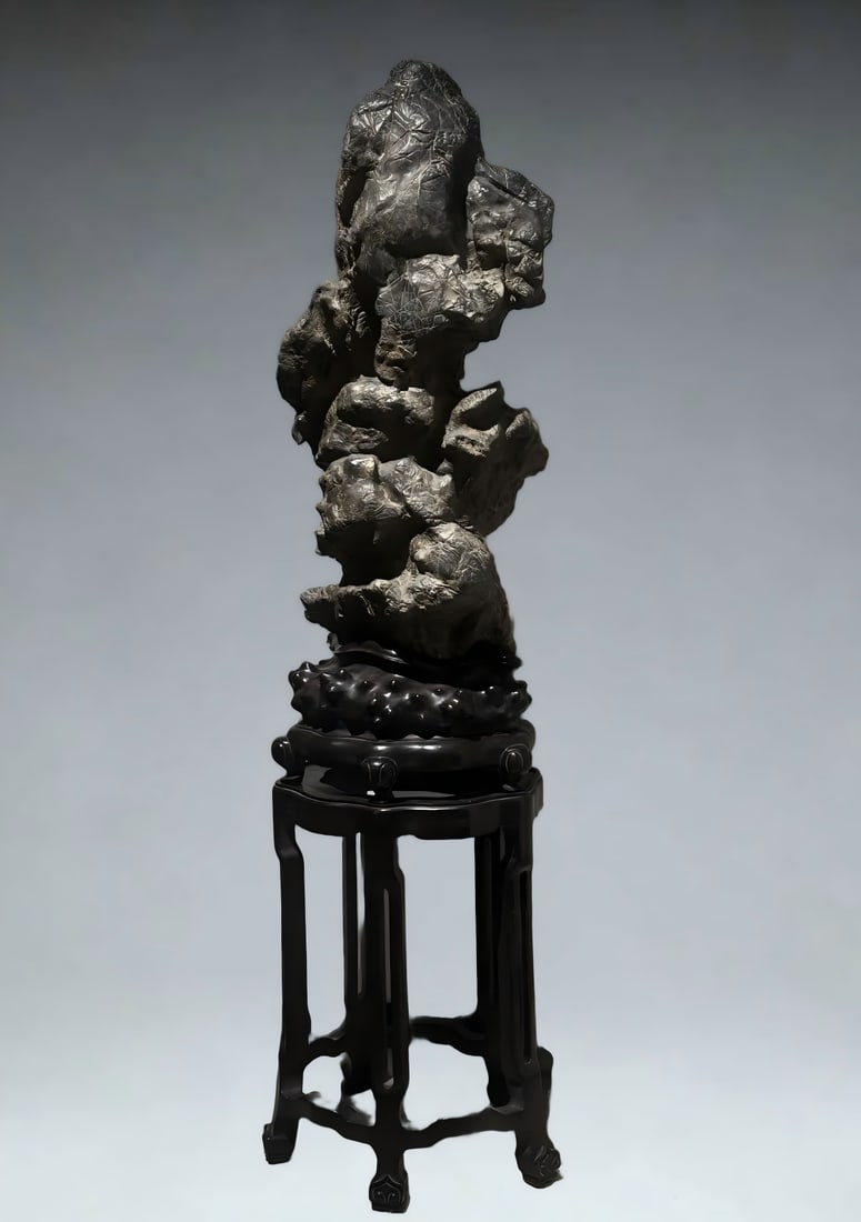 A Qing Dynasty Lingbi Shishanzi hall ornament: Qing Dynasty Lingbi Shishanzi Hall Ornament SIZE: H:186cm W:46cm T:36cm (The Dimensions Of All Batches Are Manually Measured.If You Need More Detailed Information, Please Contact Our Customer Service 