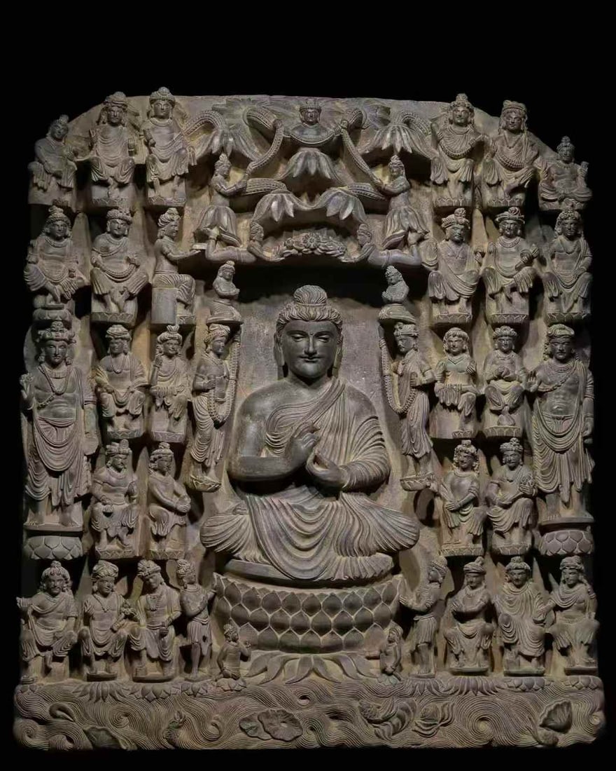 One piece of Gandhara gray schist Buddha legend story (1 of 9)