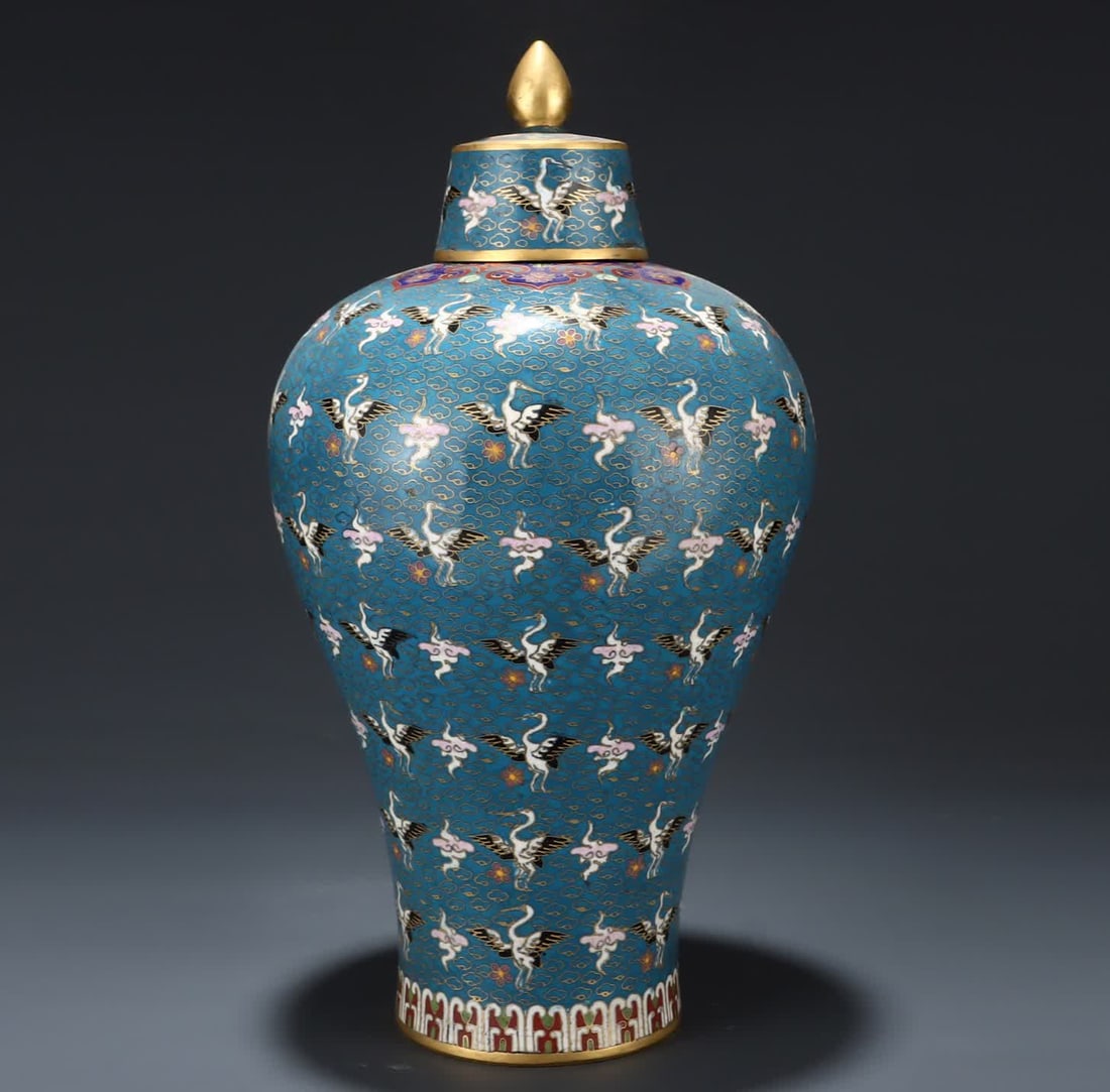 A Qing Dynasty copper-bodied cloisonne enamel plum vase with cloud and crane patterns (1 of 9)