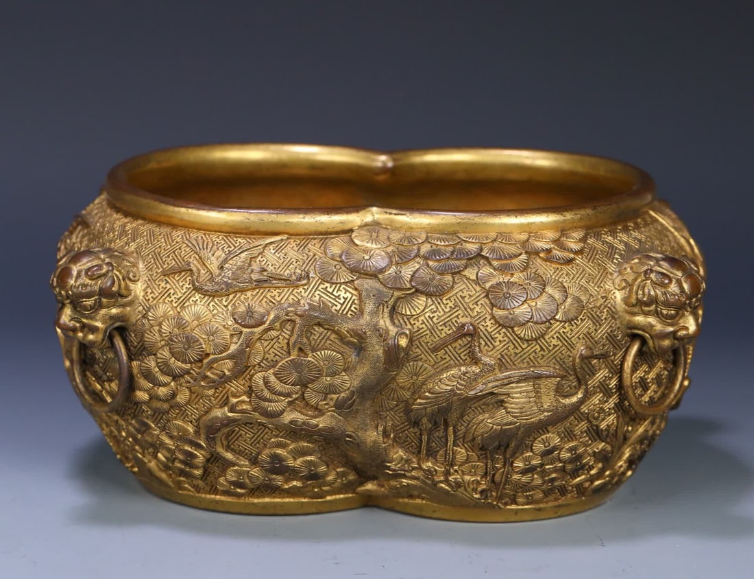 One piece of Qing Qianlong period gilt copper pine crane longevity lion bit ring double-linked (1 of 9)
