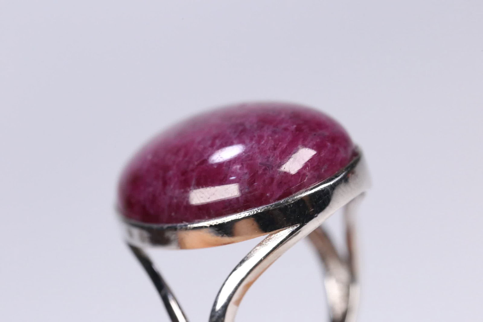 A Qing Dynasty ruby silver-plated ring - 7