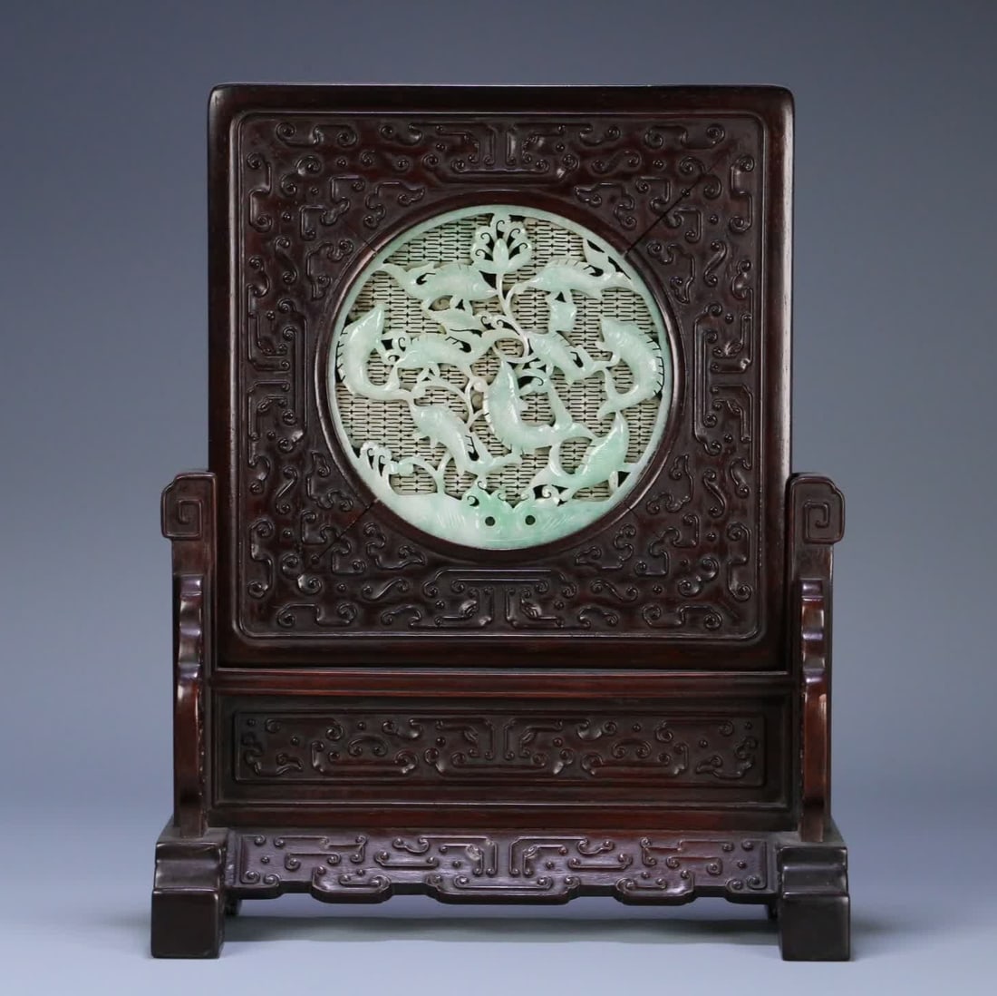 A Qing Dynasty rosewood inlaid with jade, hollowed out, with fish interspersed on the screen every (1 of 9)