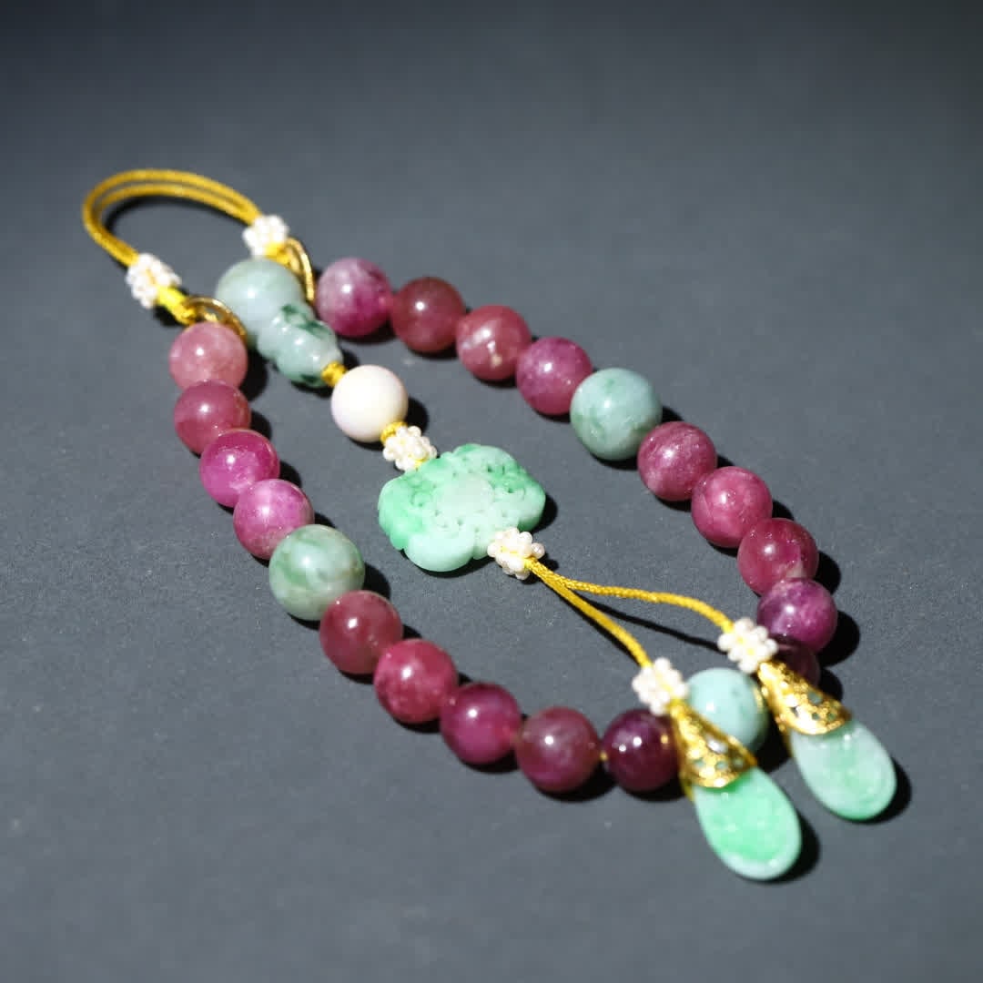 One Qing Dynasty tourmaline paired with jadeite Eighteen Zi Zi Zi handheld: Qing dynasty tourmaline paired with jadeite held by the Eighteen Sons SIZE: Bead diameter 1.05cm W: 53.7g (The Dimensions Of All Batches Are Manually Measured.If You Need More Detailed Information, Pl