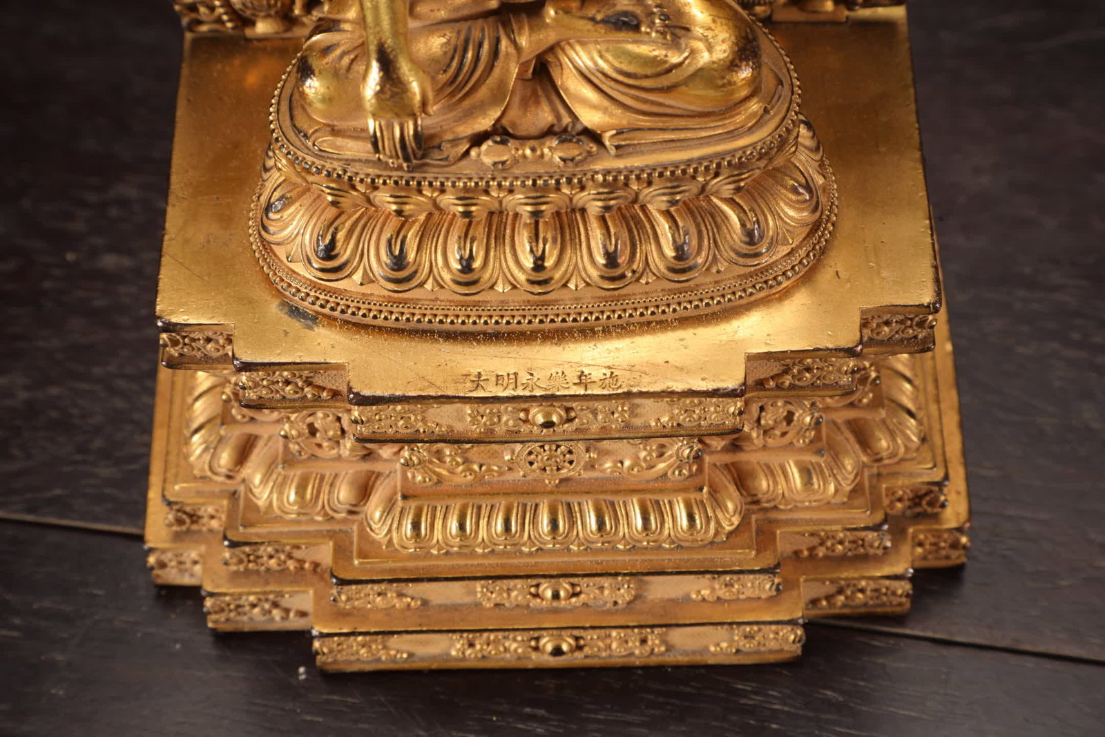 A set of gilded bronze statues of the Third Buddha from the Ming Dynasty - 9
