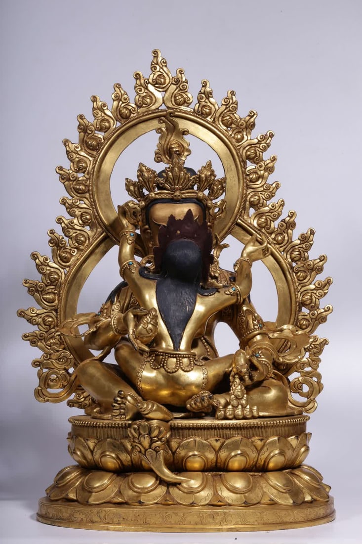 A Qing Dynasty bronze gilt red statue of the God of Wealth with backlit light: Qing Dynasty gilded red bronze statue of the God of Wealth with backlit light SIZE: H:46.5cm L:28.5cm W:23cm W:10.65kg (The Dimensions Of All Batches Are Manually Measured.If You Need More Detailed In