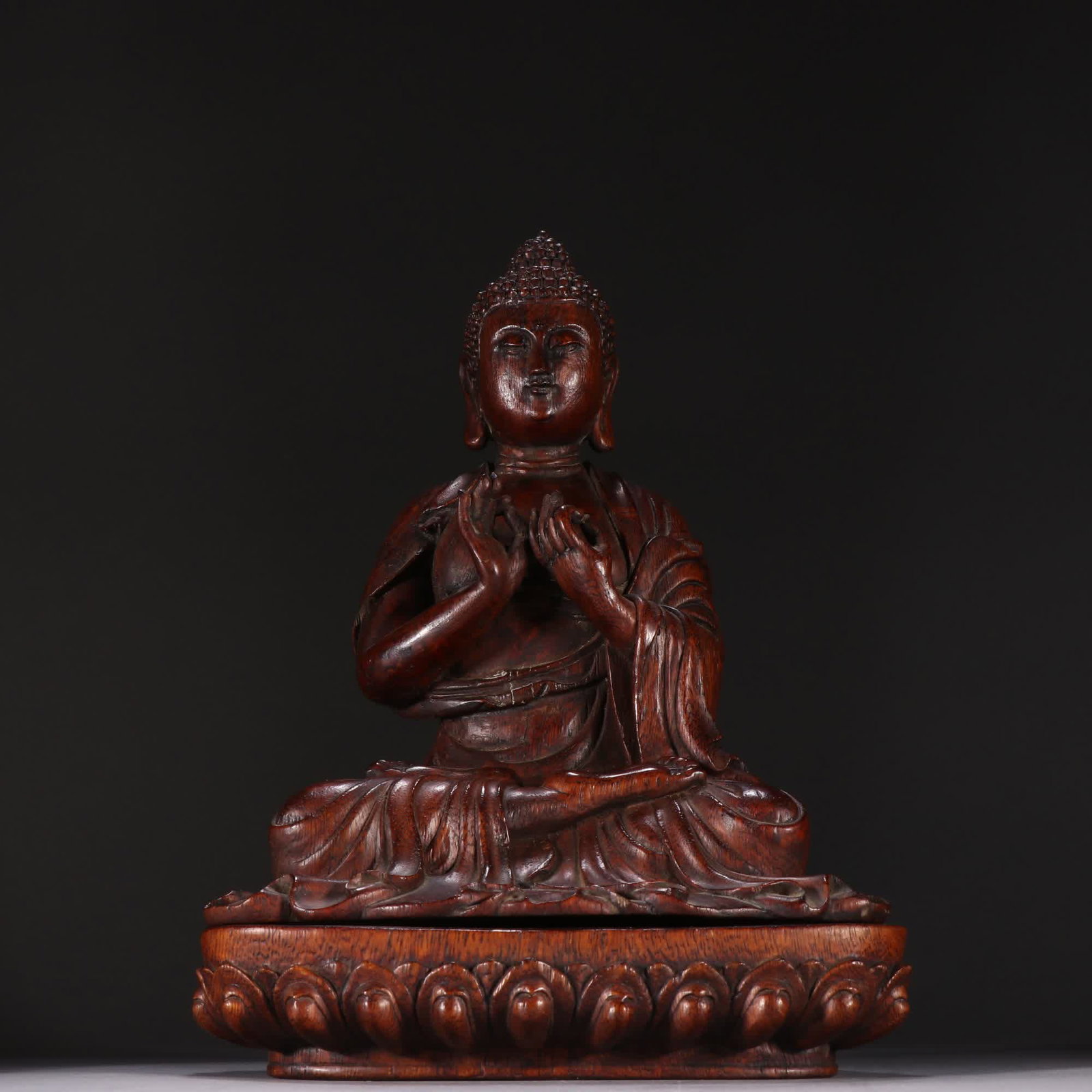 A Qing Dynasty academician Shakyamuni statue (1 of 9)
