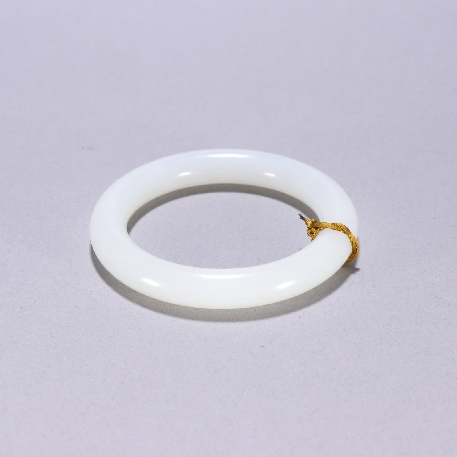 A Qing Hetian jade bracelet: Qing Hetian jade bracelet SIZE: Inner diameter 5.8cm W: 1.1cm W: 62.2g (The Dimensions Of All Batches Are Manually Measured.If You Need More Detailed Information, Please Contact Our Customer Service B