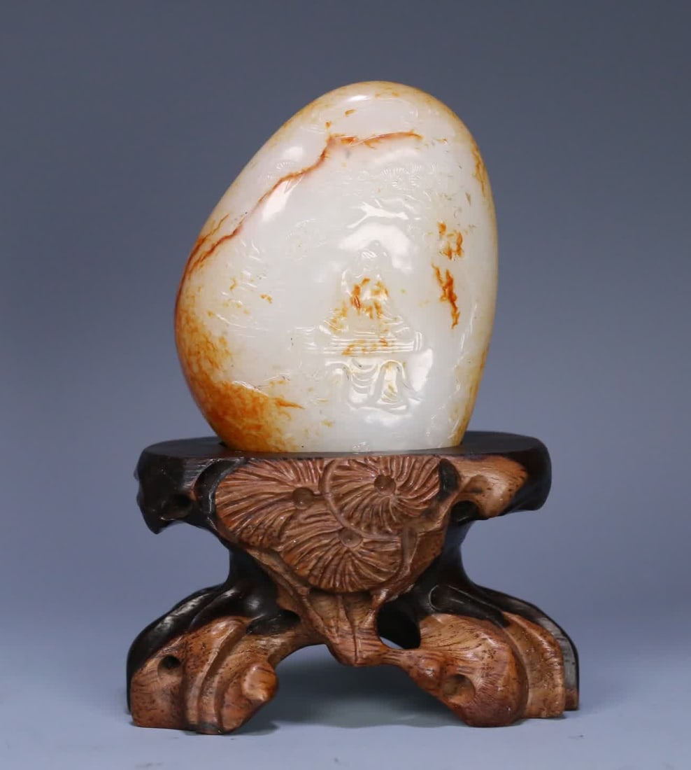 A Qing Dynasty Hetian jade seed jade figurine ornament of Boya playing the zither (1 of 9)