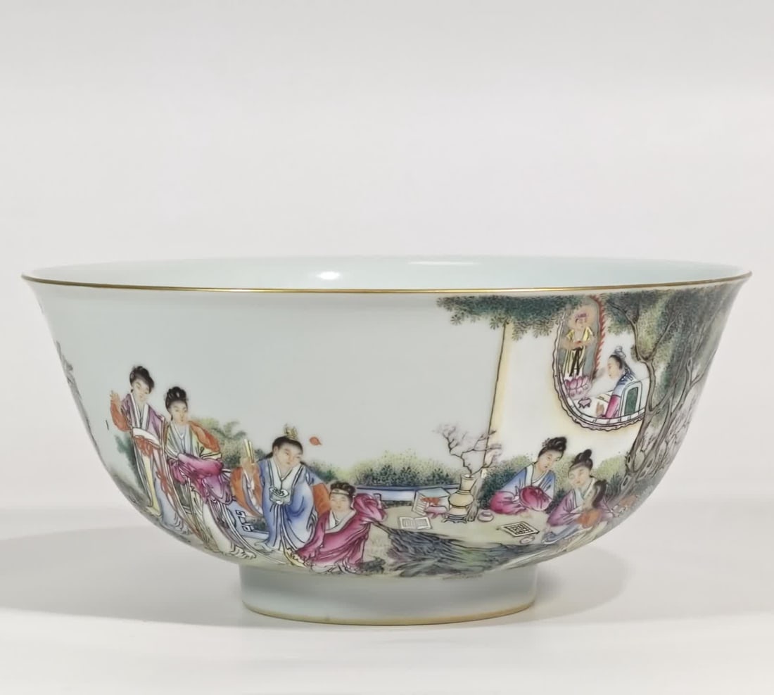 One famille rose twelve golden hairpin bowl made during the Yongzheng period of the Qing Dynasty: Twelve golden hairpin bowls made during the Yongzheng period of the Qing Dynasty SIZE: mouthD:17.5cm H:8cm (The Dimensions Of All Batches Are Manually Measured.If You Need More Detailed Information, P